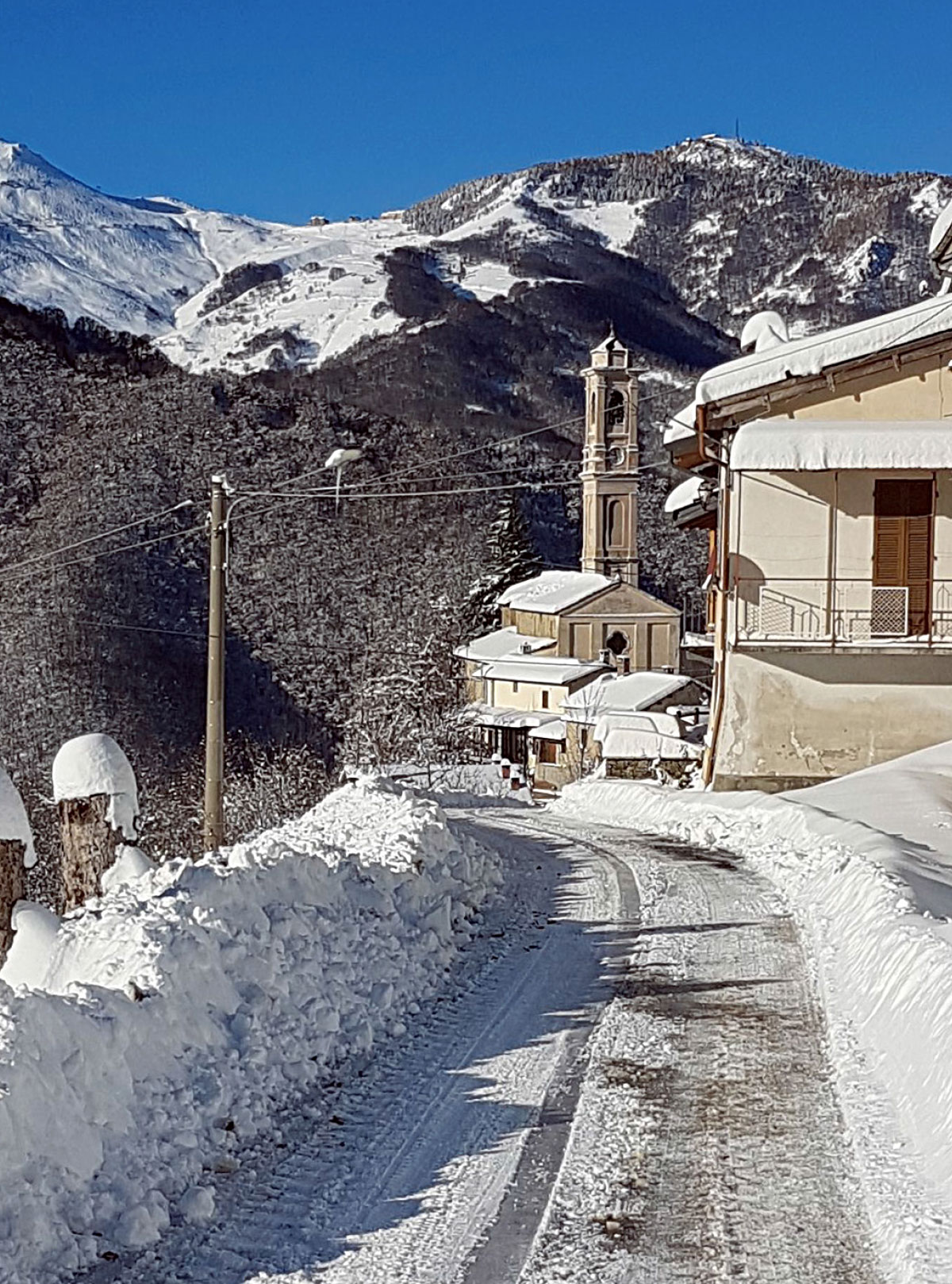Pra di Roburent, Chalets Mongioie inverno sotto la neve